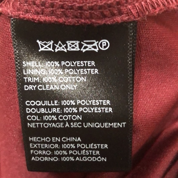 Urban Outfitters Mini Dress Size XS Burgundy Red Floral Guipure Lace - Picture 10 of 10